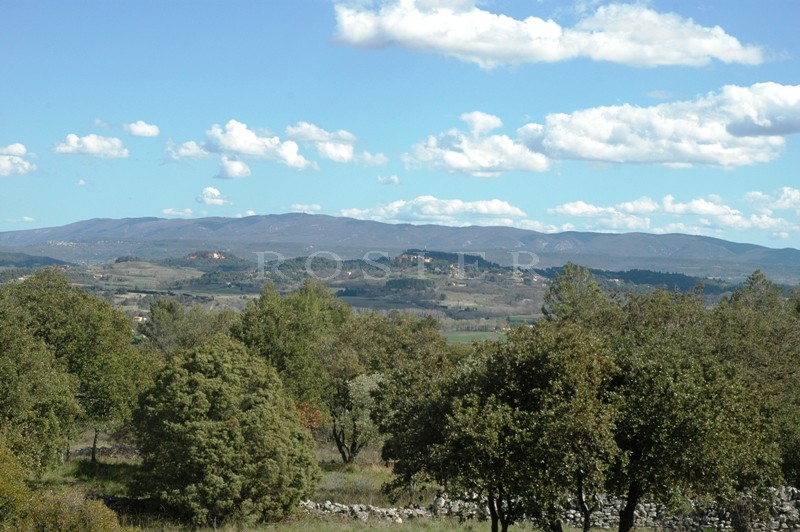 In Luberon, near Gordes, for sale, great location, stone house, facing South,  with swimming pool and views on the valley 