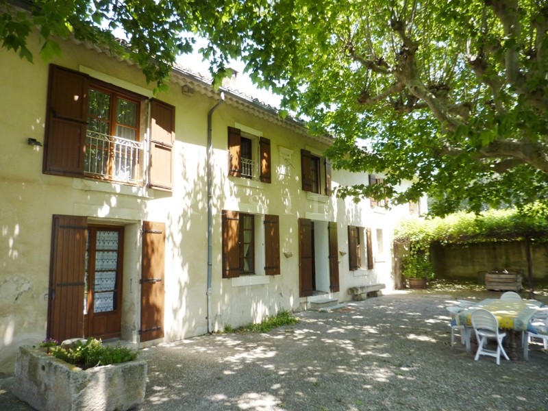 In Luberon, for sale, very rare former water mill, renovated, plenty charm, to refurbish 