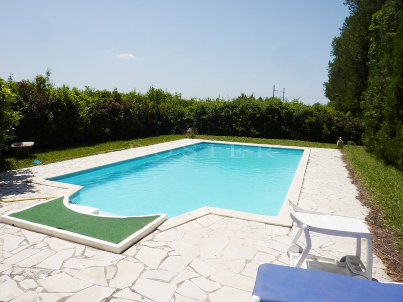 In Luberon, for sale, very rare former water mill, renovated, plenty charm, to refurbish 