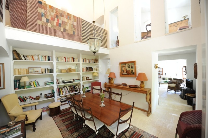 For sale, in the golden triangle of the Luberon, authentic farmhouse on a superb landscape land