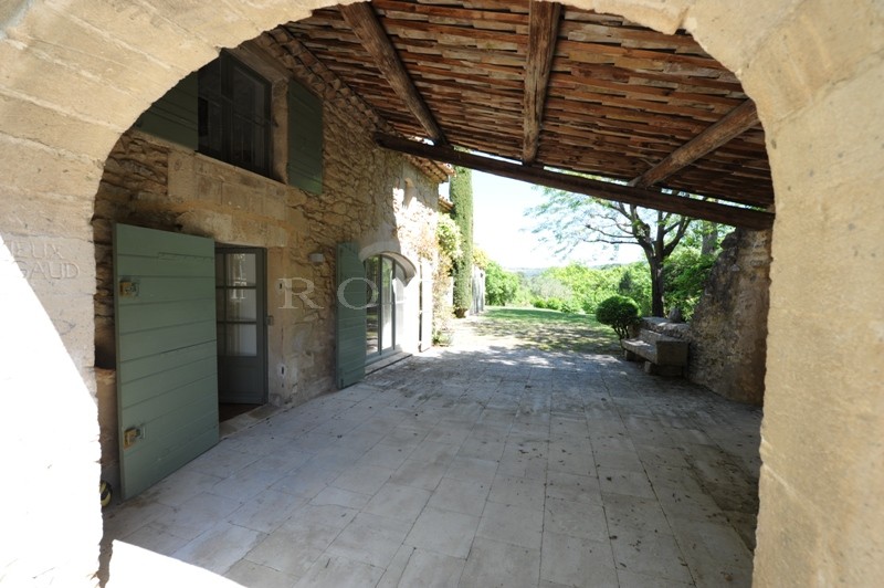 For sale, in the golden triangle of the Luberon, authentic farmhouse on a superb landscape land