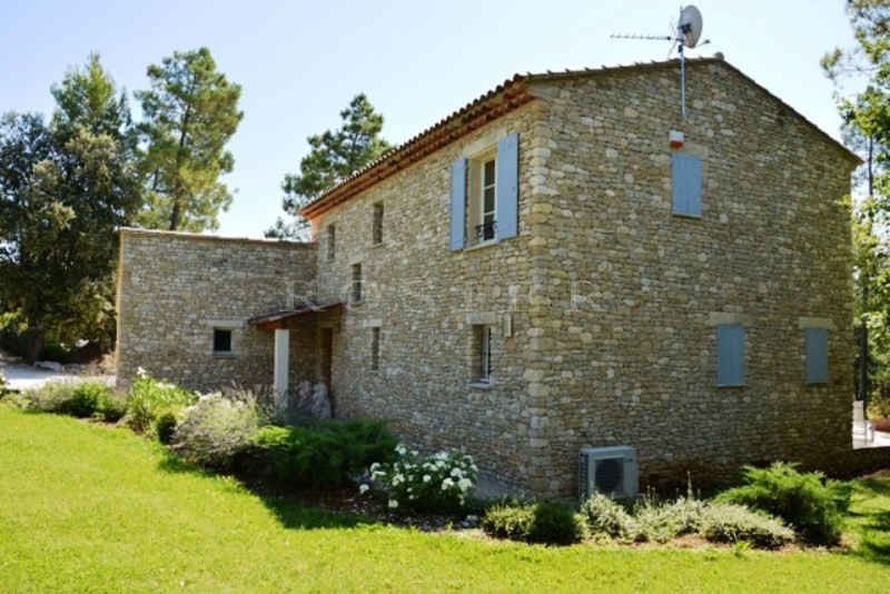 In, for sale, traditional provençale house with swimming pool, terrace in a superb park of 2 300 m²