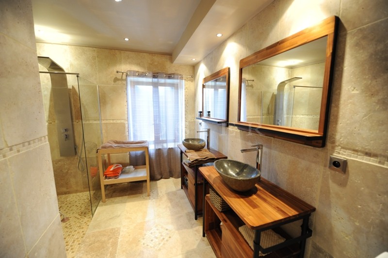 For sale, near Avignon, former factory entirely renovated, very contemporary with patio, fountain and swimming pool