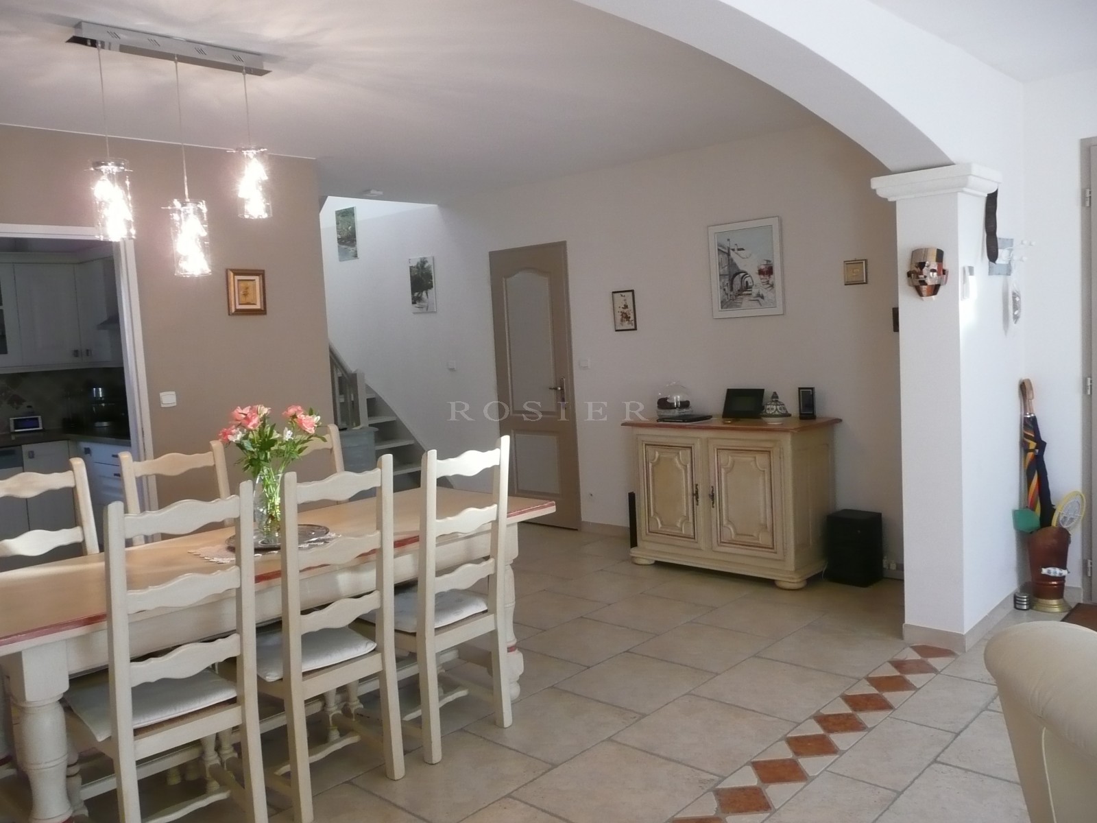 Isle sur la Sorgue - Beautiful contemporary villa in a small upscale calm neighborhood