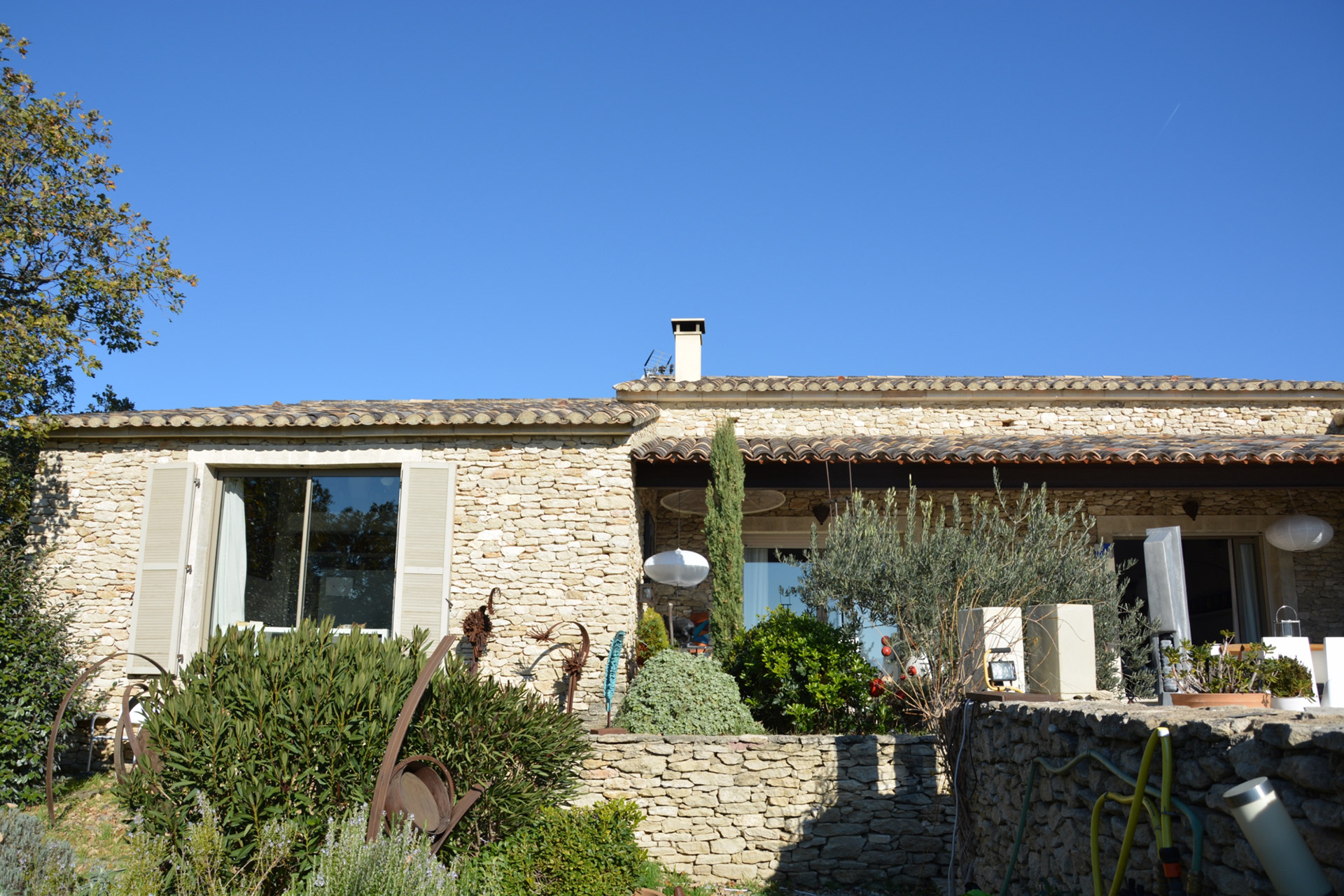 Luberon - Village house with views. 