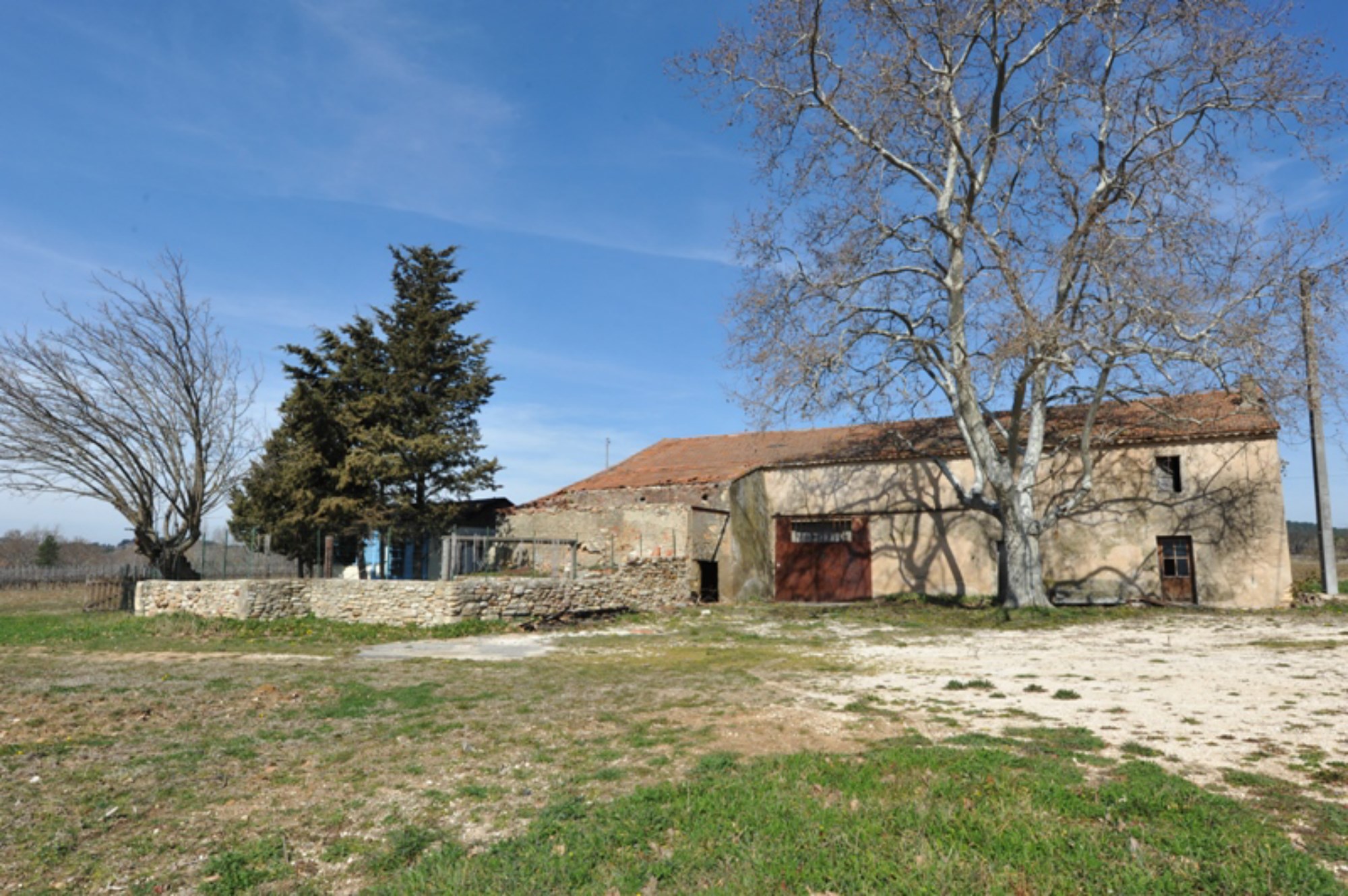 Ferme à rénover à vendre en Luberon par ROSIER