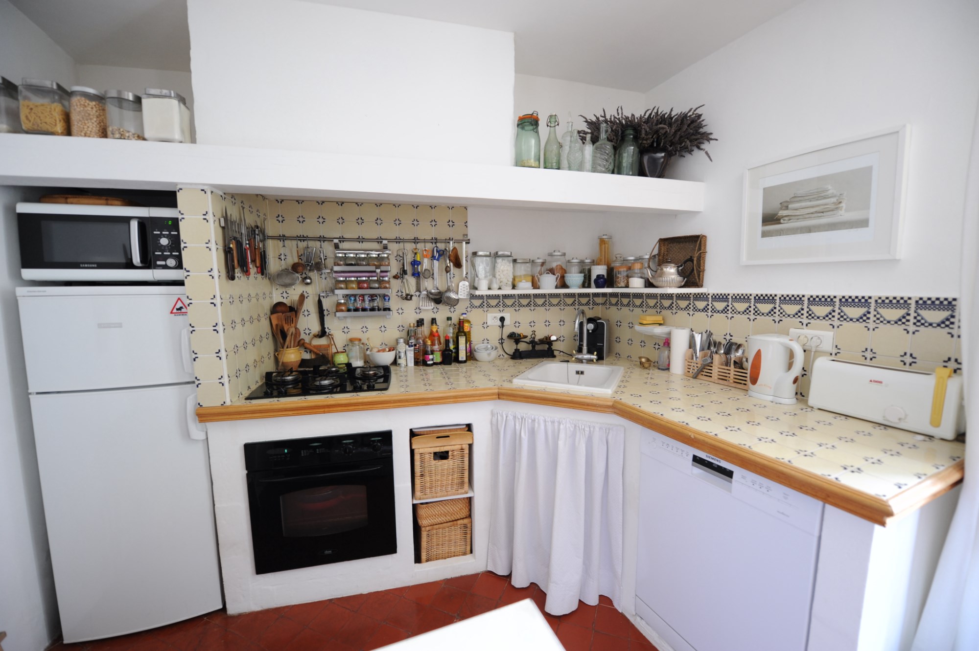 Luberon, Bonnieux, for sale, lovely bourgeoise house with a view on Gordes and Lacoste