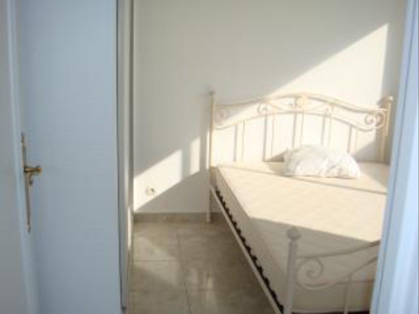 For sale, near Monaco, top floor apartment with stunning views over the sea