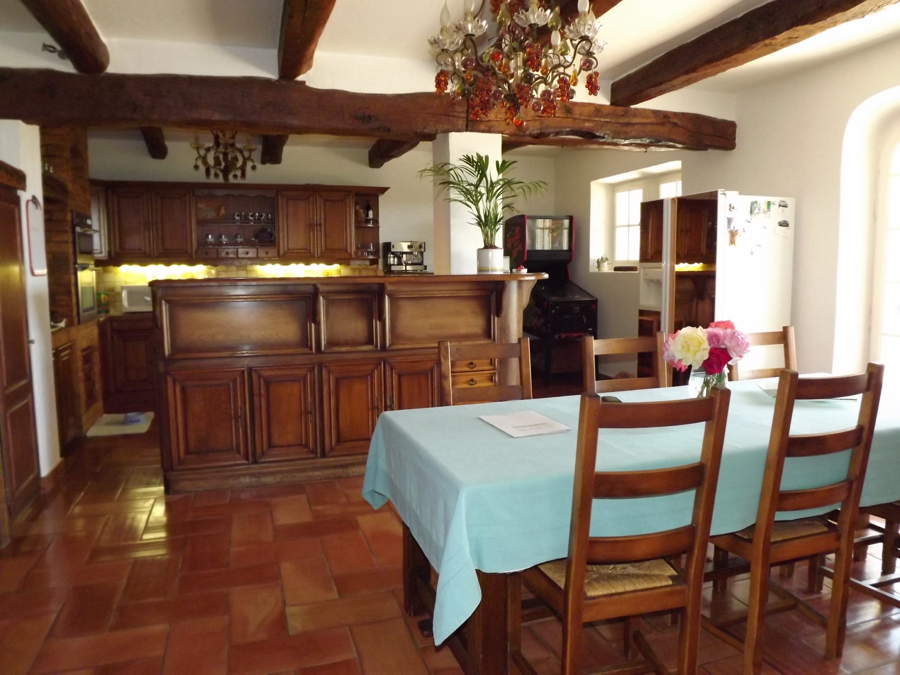 For sale on the Luberon, large stone house on a park of an hectare and swimming pool