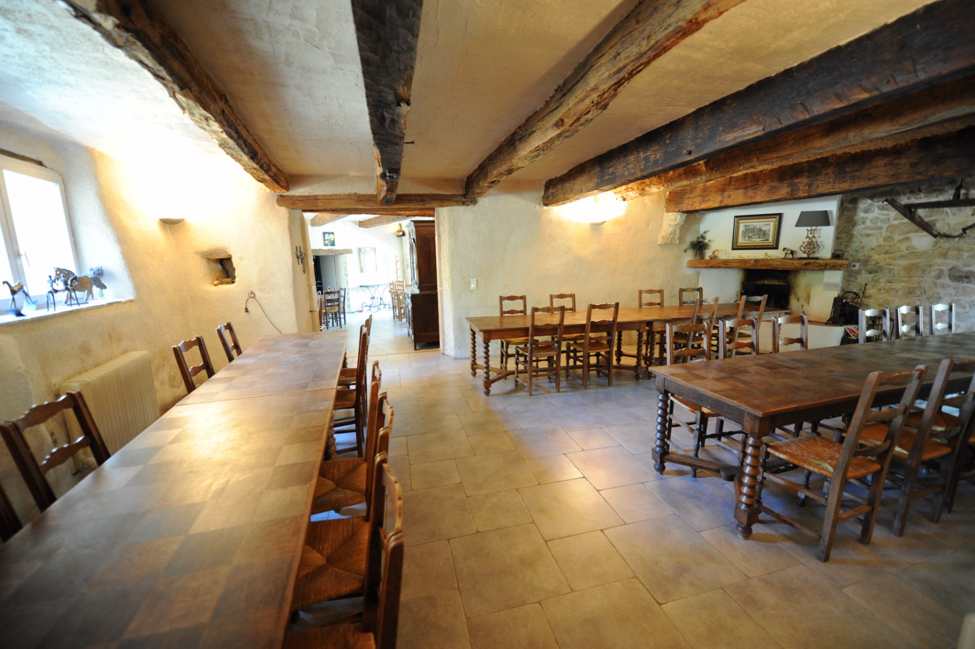 For sale in Luberon, authentic farmhouse with pool and outbuildings on 56 hectares