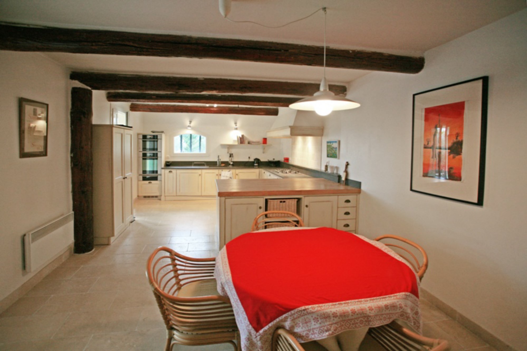 Maison contemporaine à vendre proche de Gordes