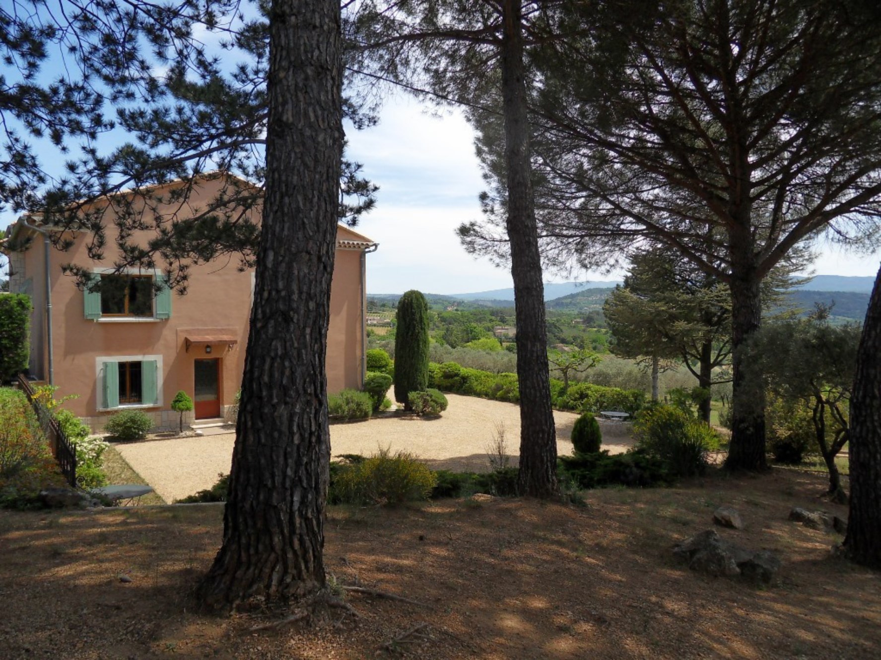 Maison à vendre dans le Luberon par ROSIER
