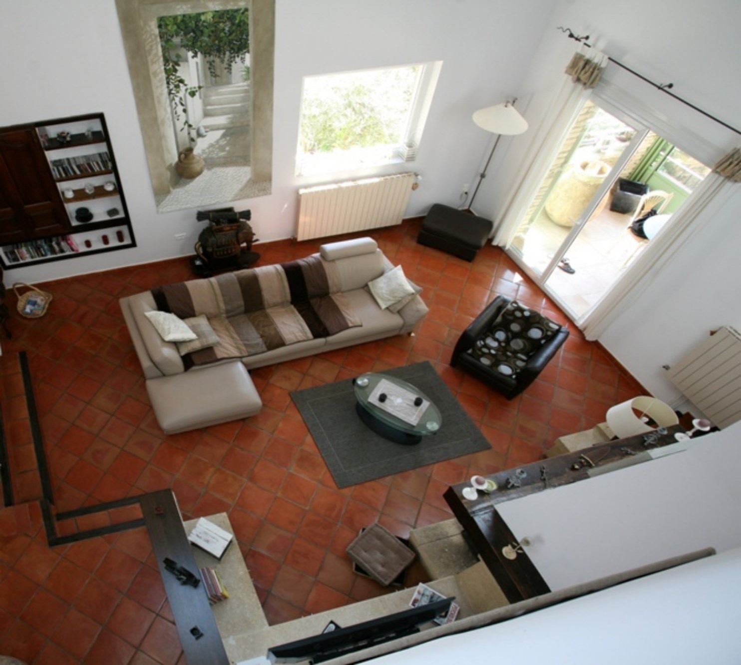 Comtat Venaissin, near Avignon, for sale, nice stone house, built on a high position overlooking the valley with garden and swimming pool