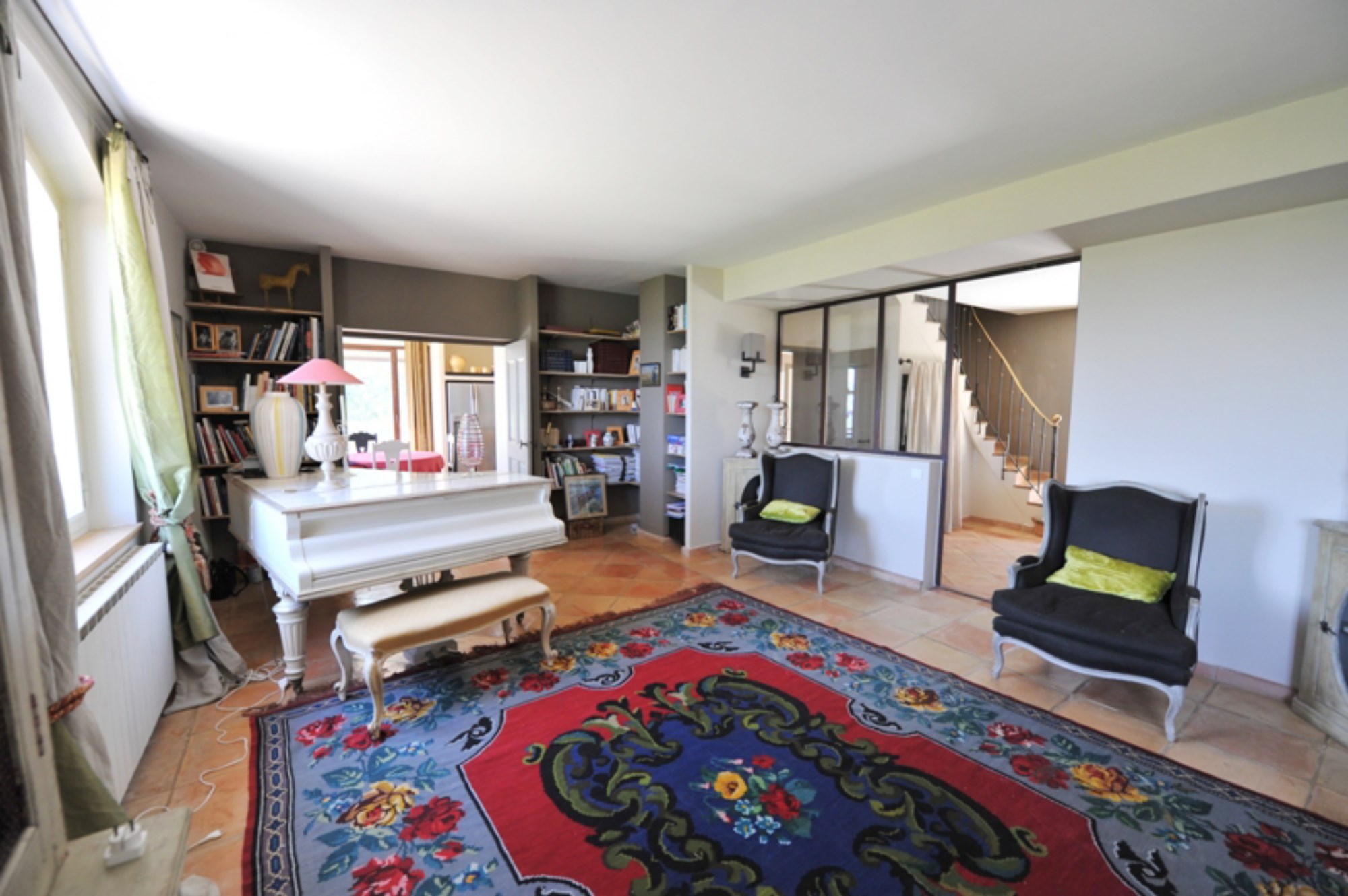 For sale, on the hills, exceptional provençale bastide, view at 180 °, pool house and swimming pool