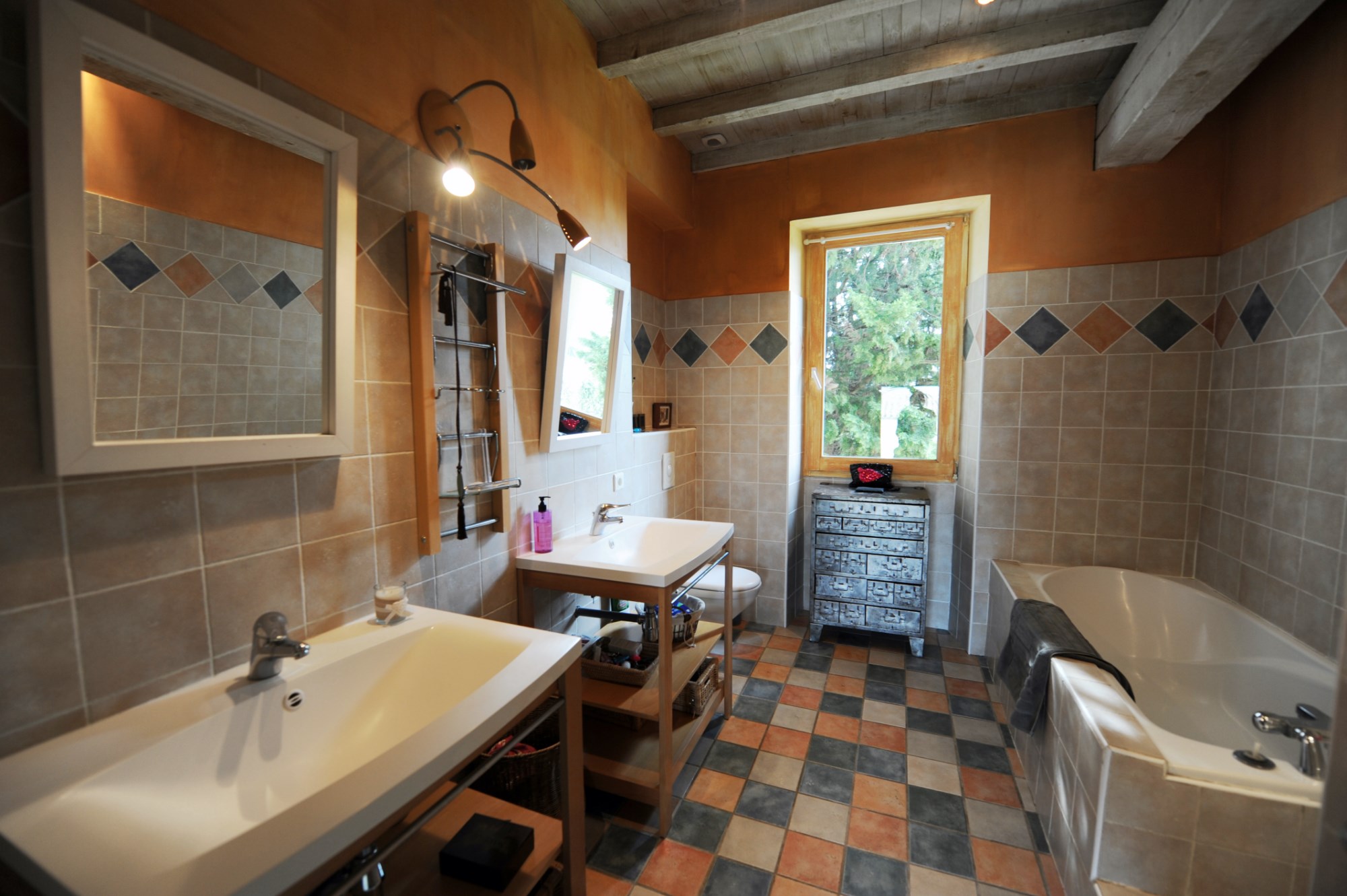For sale, near Avignon, provençal farmhouse of XIXth century, in stones, on 4 hectares park with swimming pool