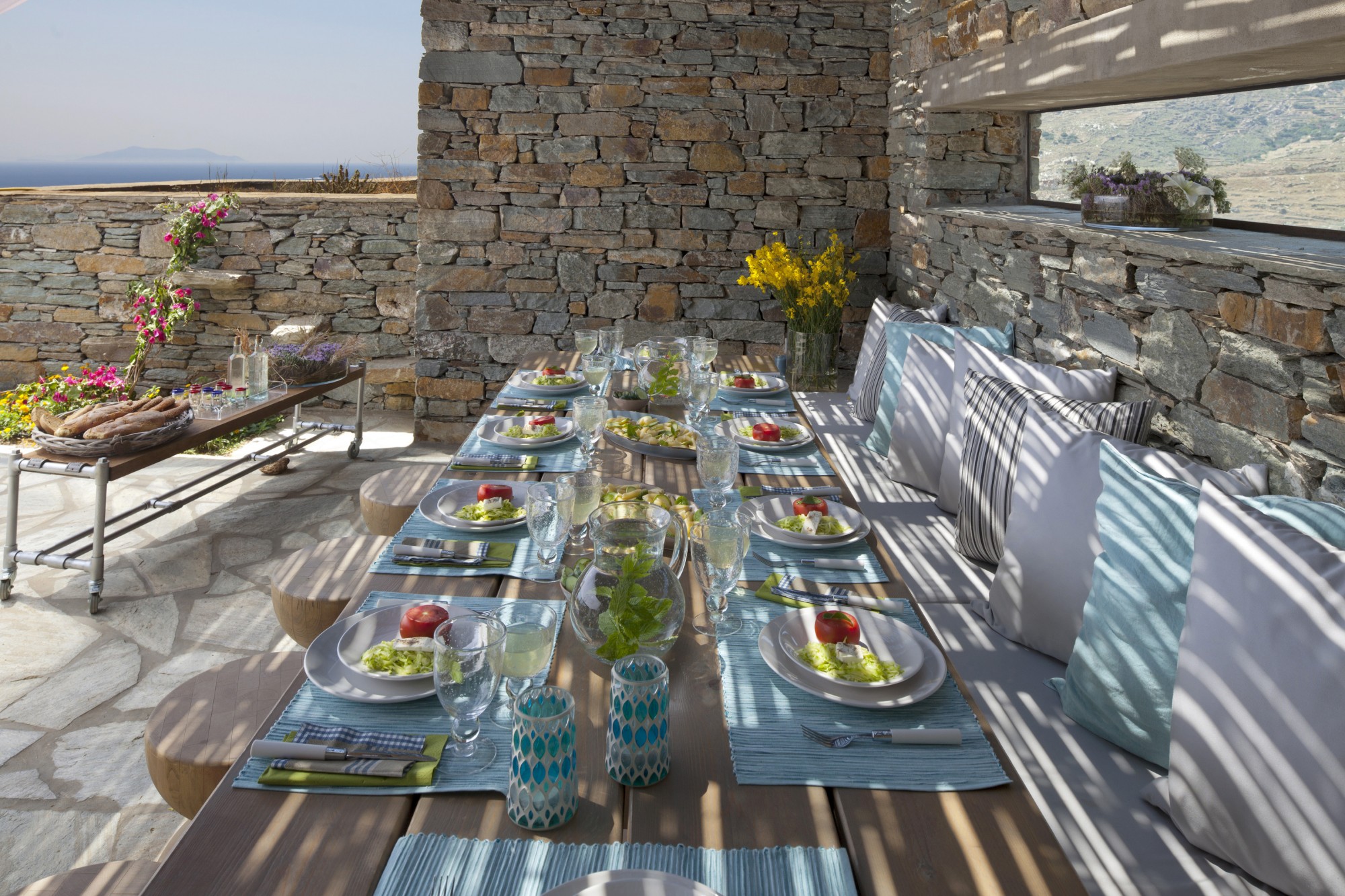 Exceptional seafront property for sale with breathtaking views on one of the Greek Cyclades islands
