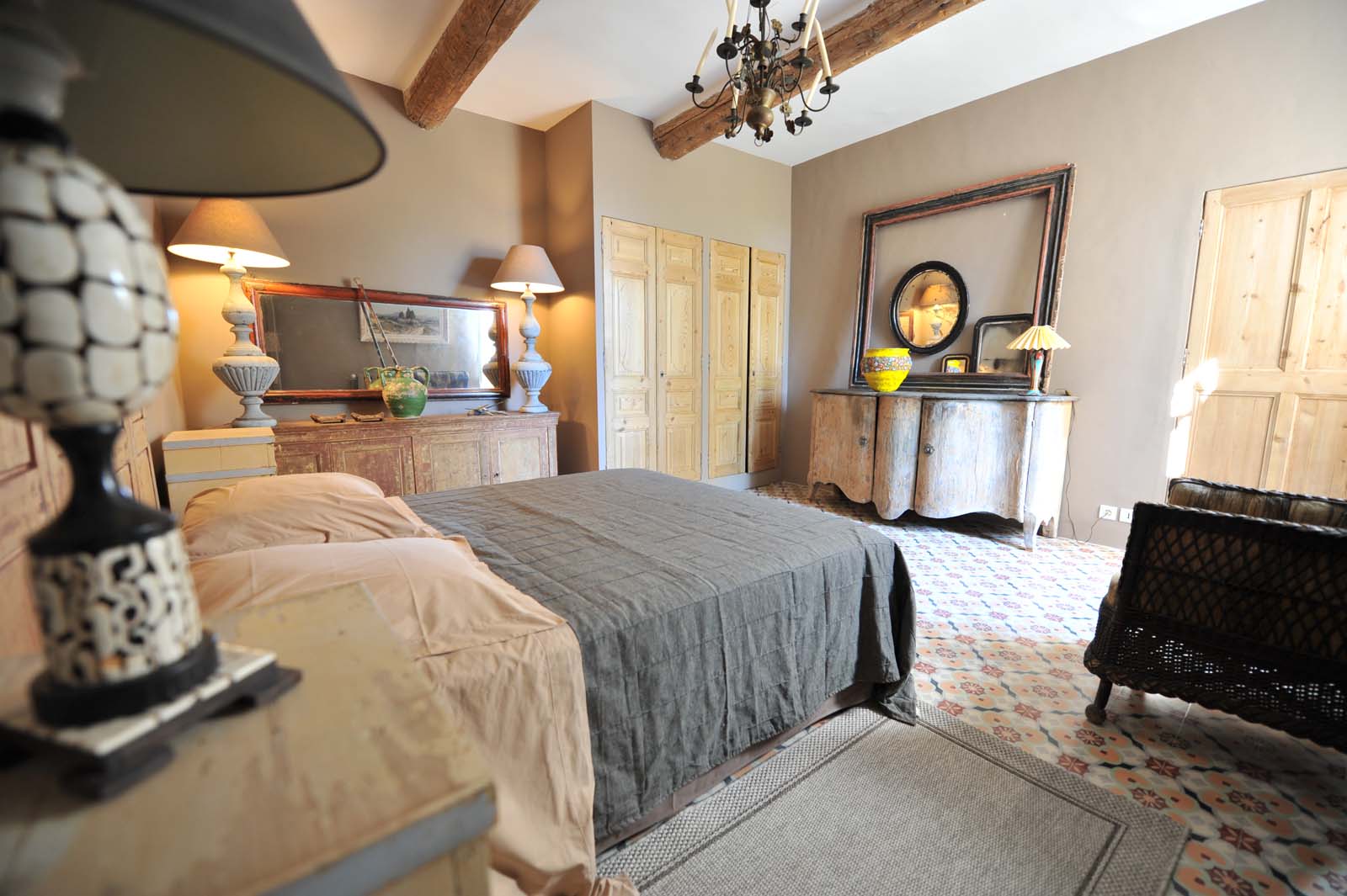 Mont Ventoux, for sale, former winery property with a mansion and a farm
