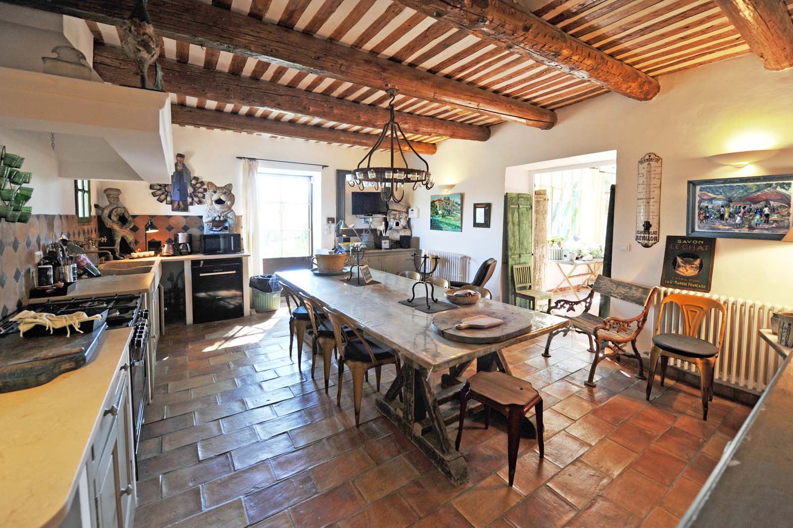 Mont Ventoux, for sale, former winery property with a mansion and a farm