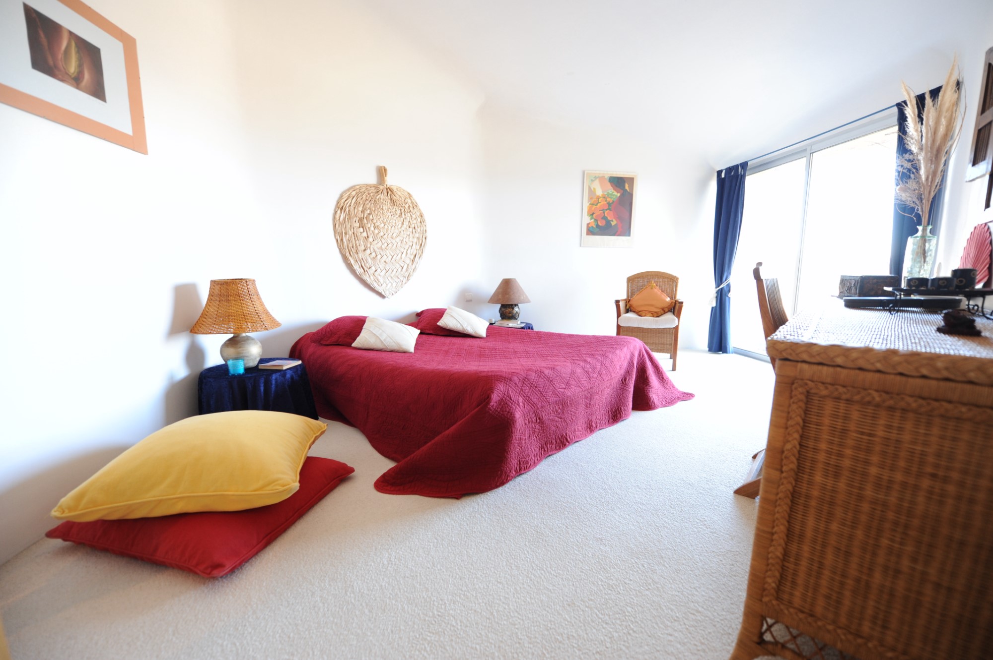 For sale, contemporary stone house, with outbuidlings and spectacular views over the Luberon
