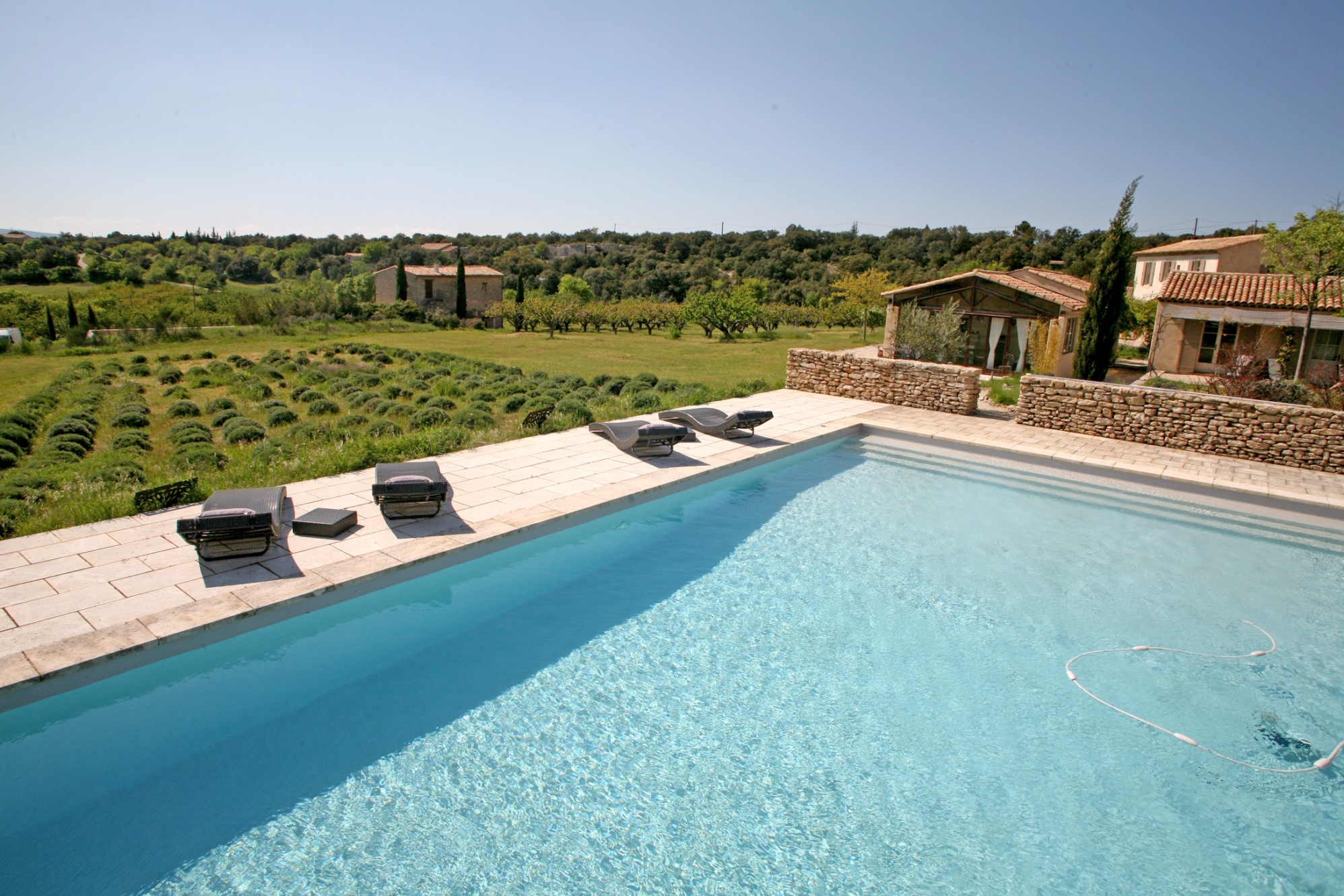 Maison avec piscine à vendre en Provence