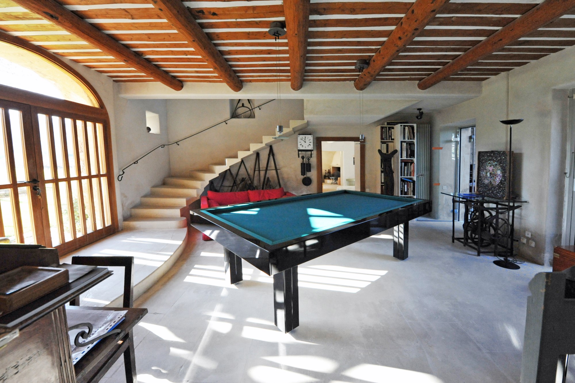 In the heart of the Luberon regional park, for sale, an authentic renovated farmhouse with swimming pool for sale, on more than 1.7 hectares of land with stunning views on a hilltop village