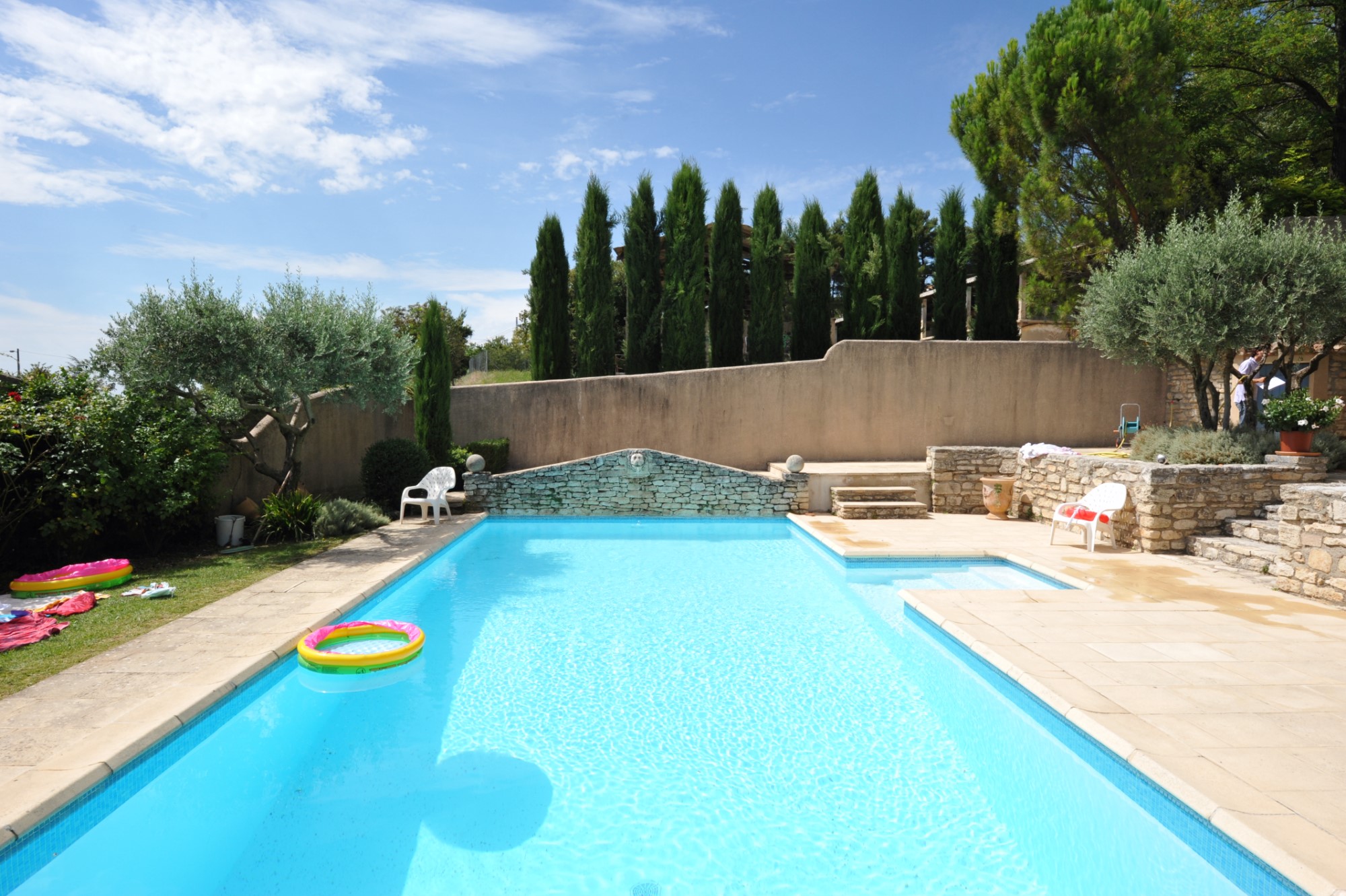 Bastide avec piscine à vendre dans le Luberon