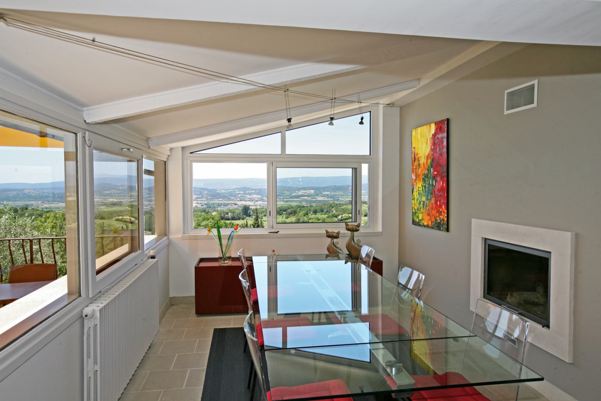 Property with guest house facilities for sale in the Luberon