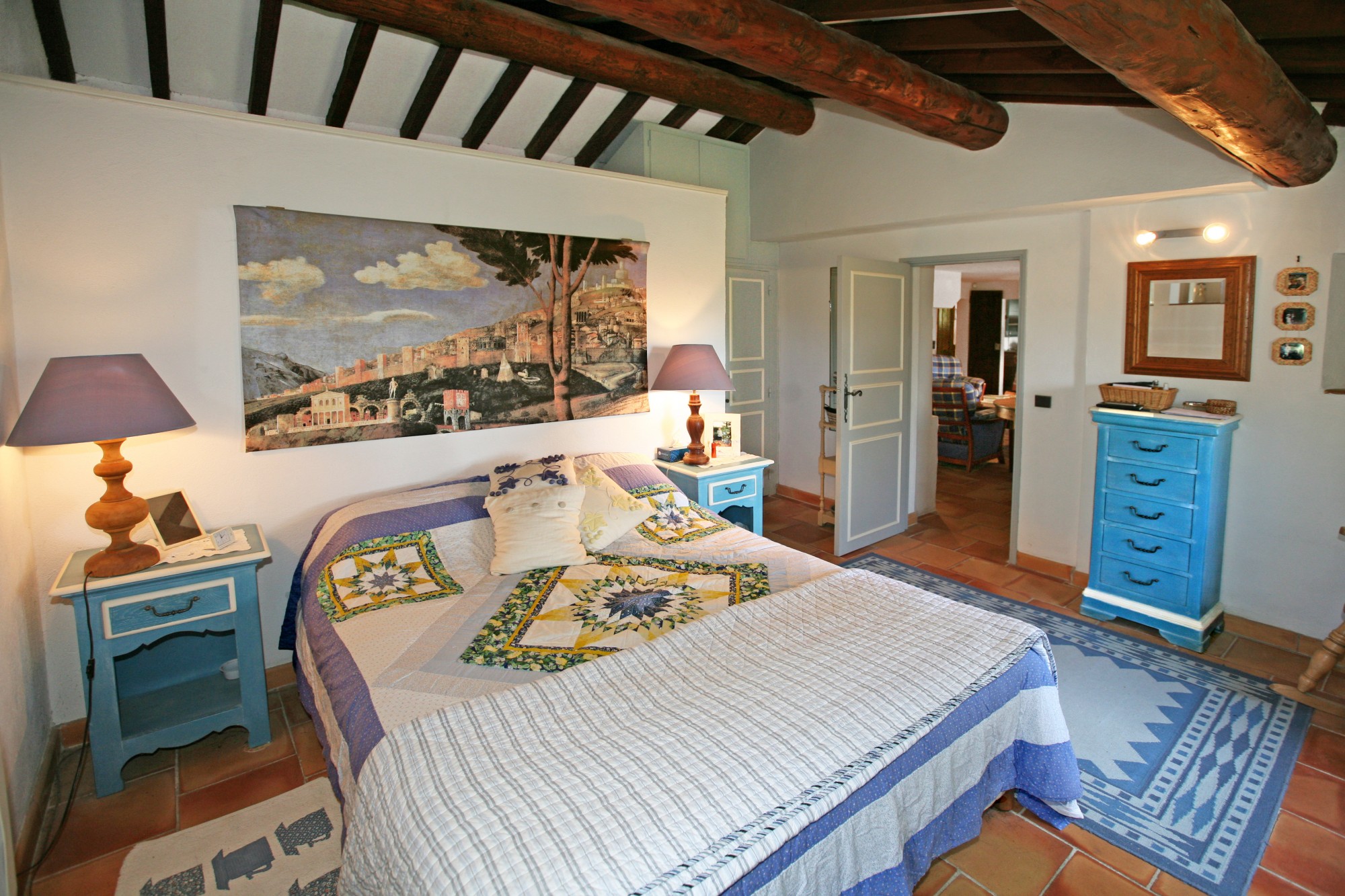 For sale in Gordes, stone house with pool overlooking the valley and the Luberon