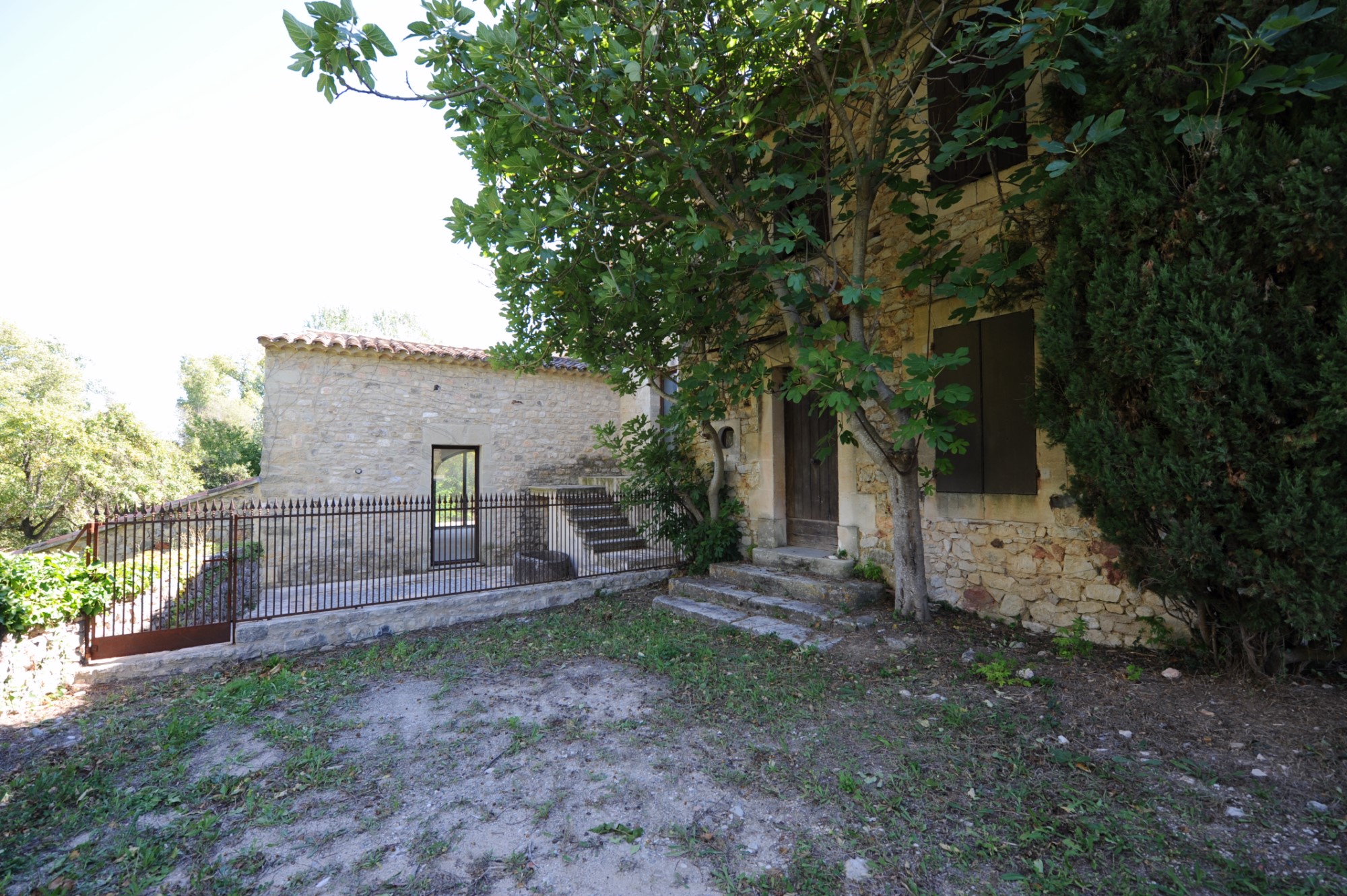 Property with renovation to be finished for sale in Luberon