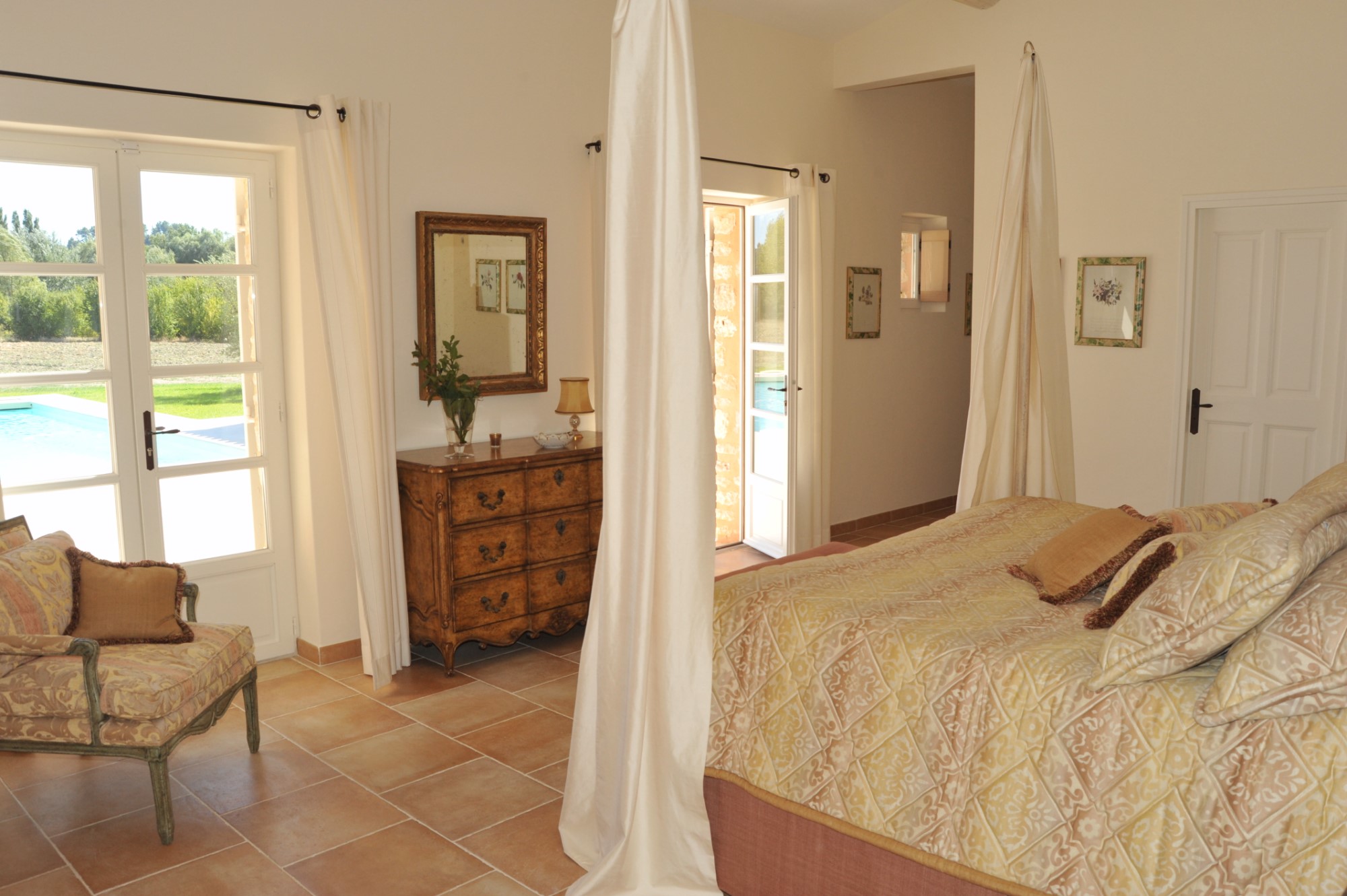 For sale near Roussillon, restored stone farmhouse with pool on 2.7 hectares of land