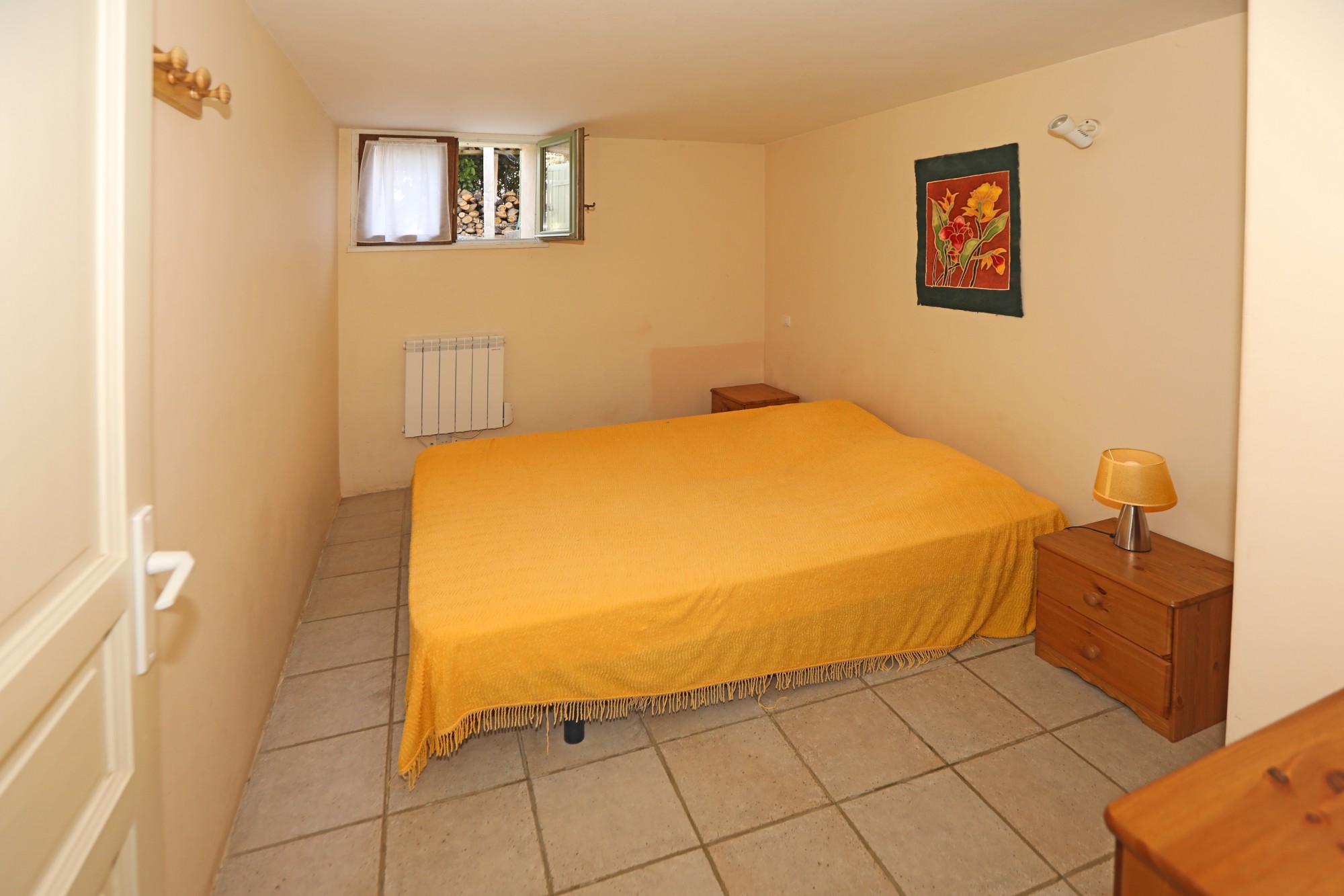 Charming hamlet house in the Luberon area