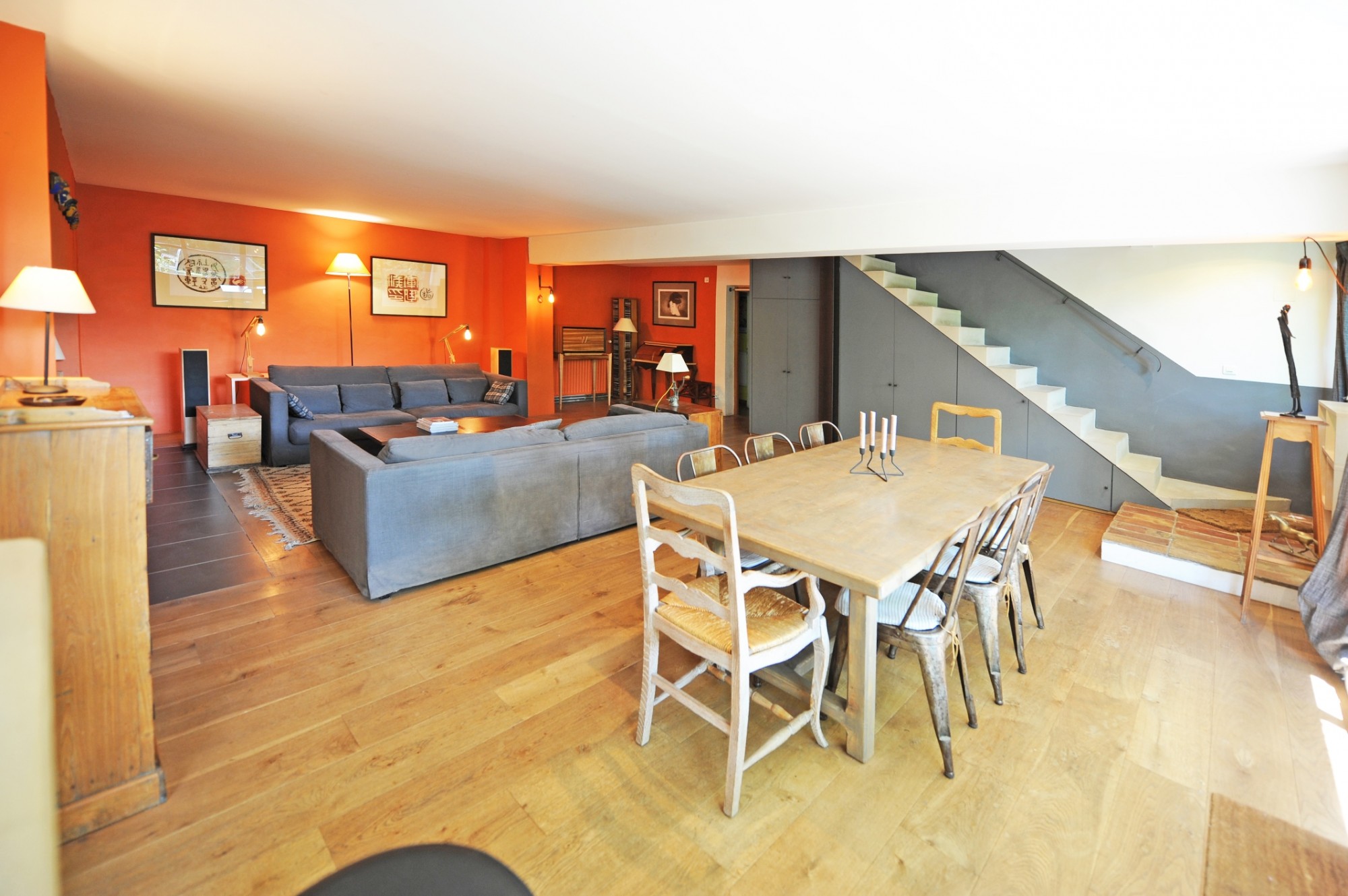 Isle sur la Sorgue: large renovated farmhouse with pool on 1.6 hectares