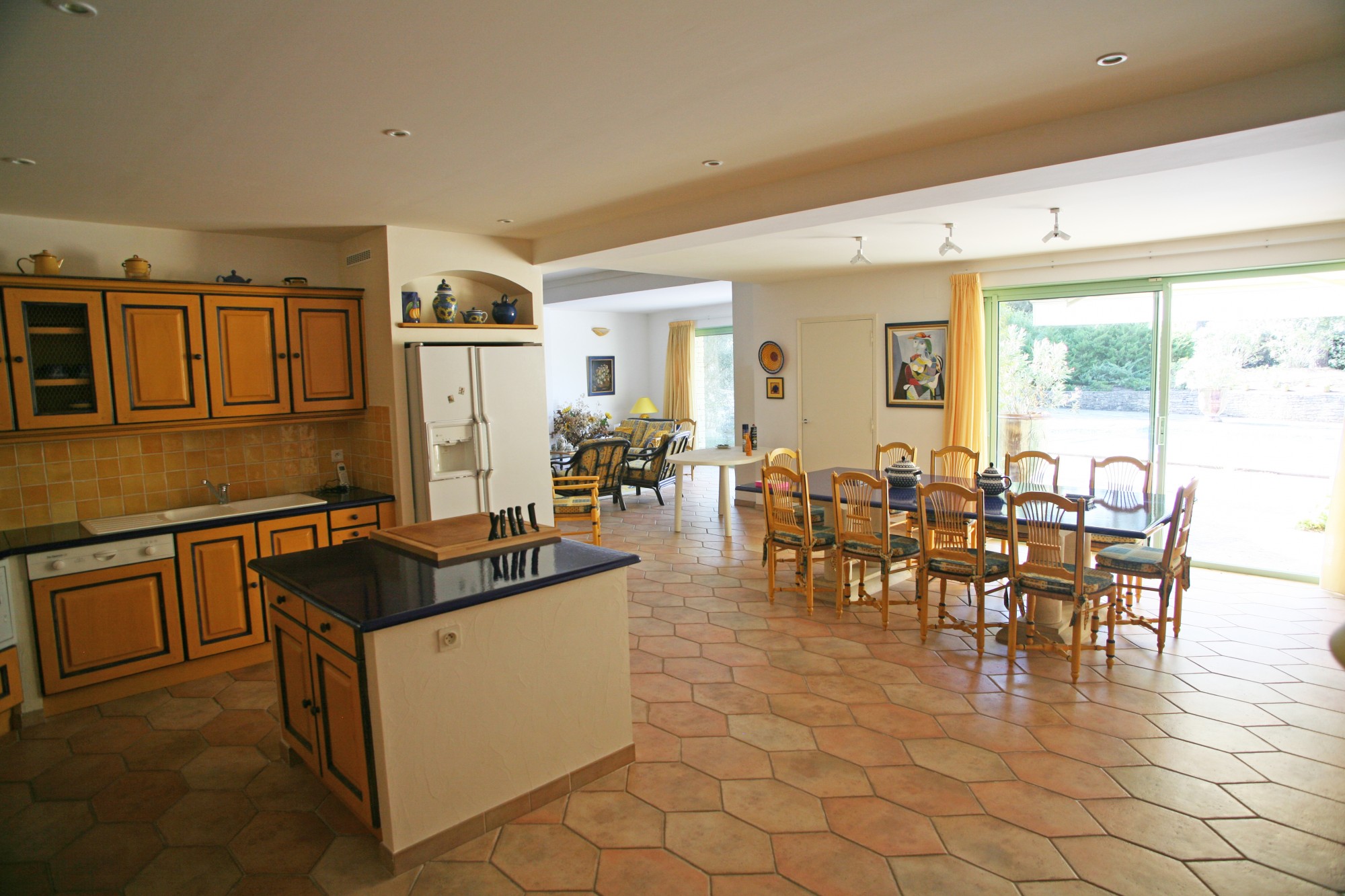 Recently built spacious house with beautiful views