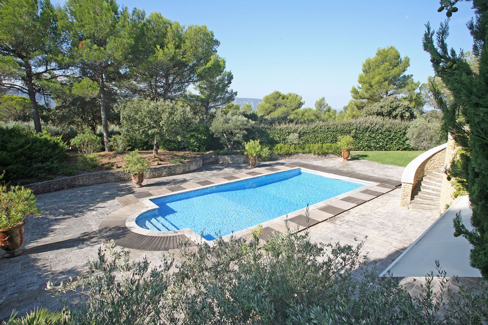 Recently built spacious house with beautiful views