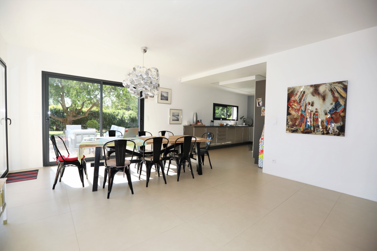 Beautiful contemporary house close to l'Isle sur la Sorgue