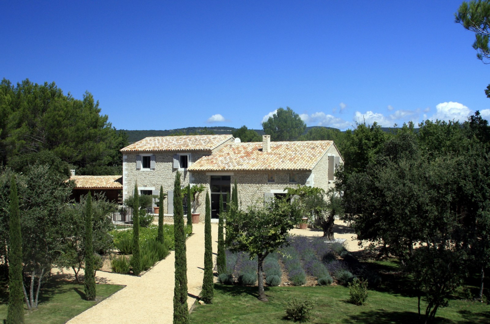Location saisonnière en Luberon
