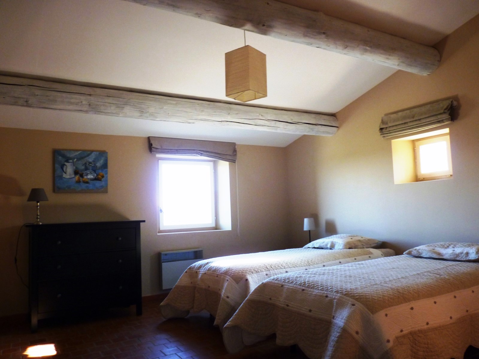 On the heights of the selected village of Gordes, for seasonnal rental