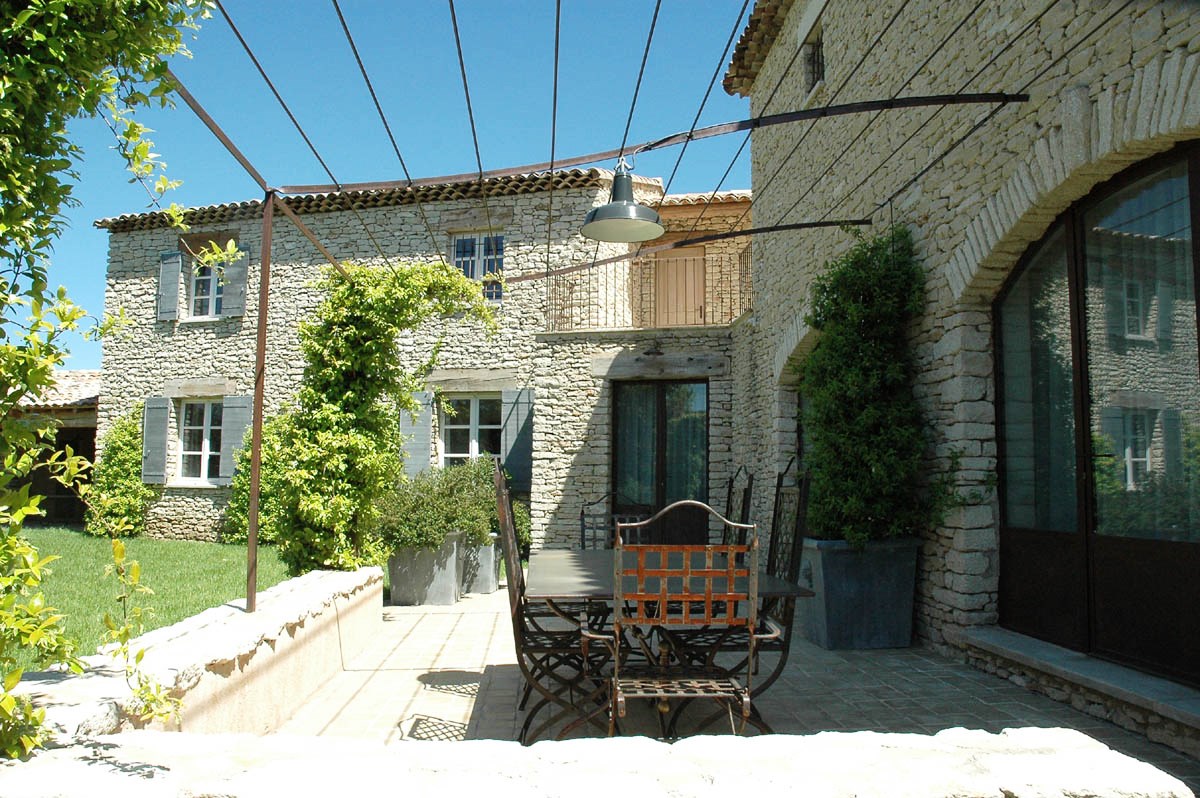For summer rental, Luberon, near Gordes
