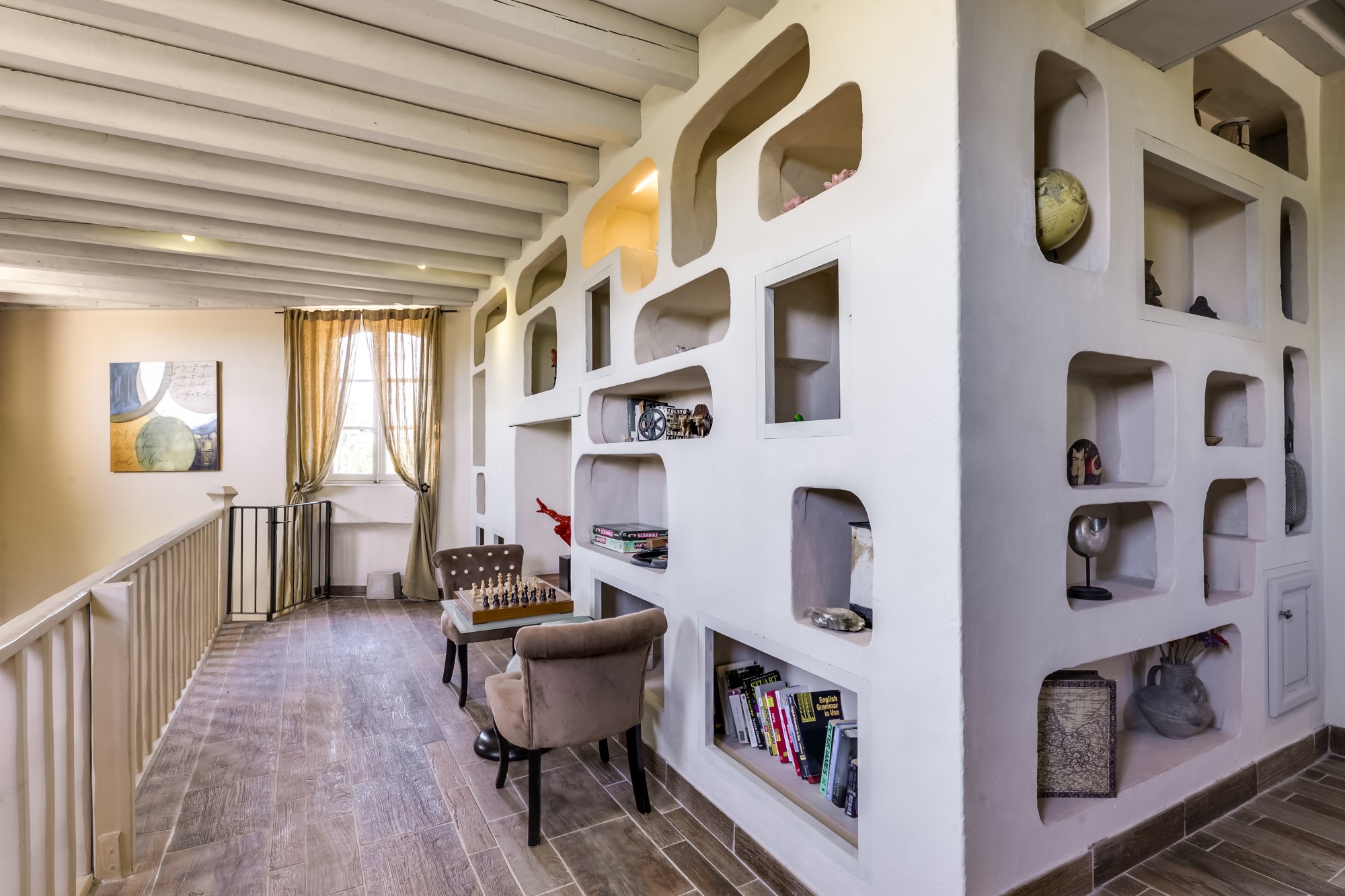 In the heart of the Luberon Park, to rent magnificent Provençal house for a stay filled with serenity and fullness.