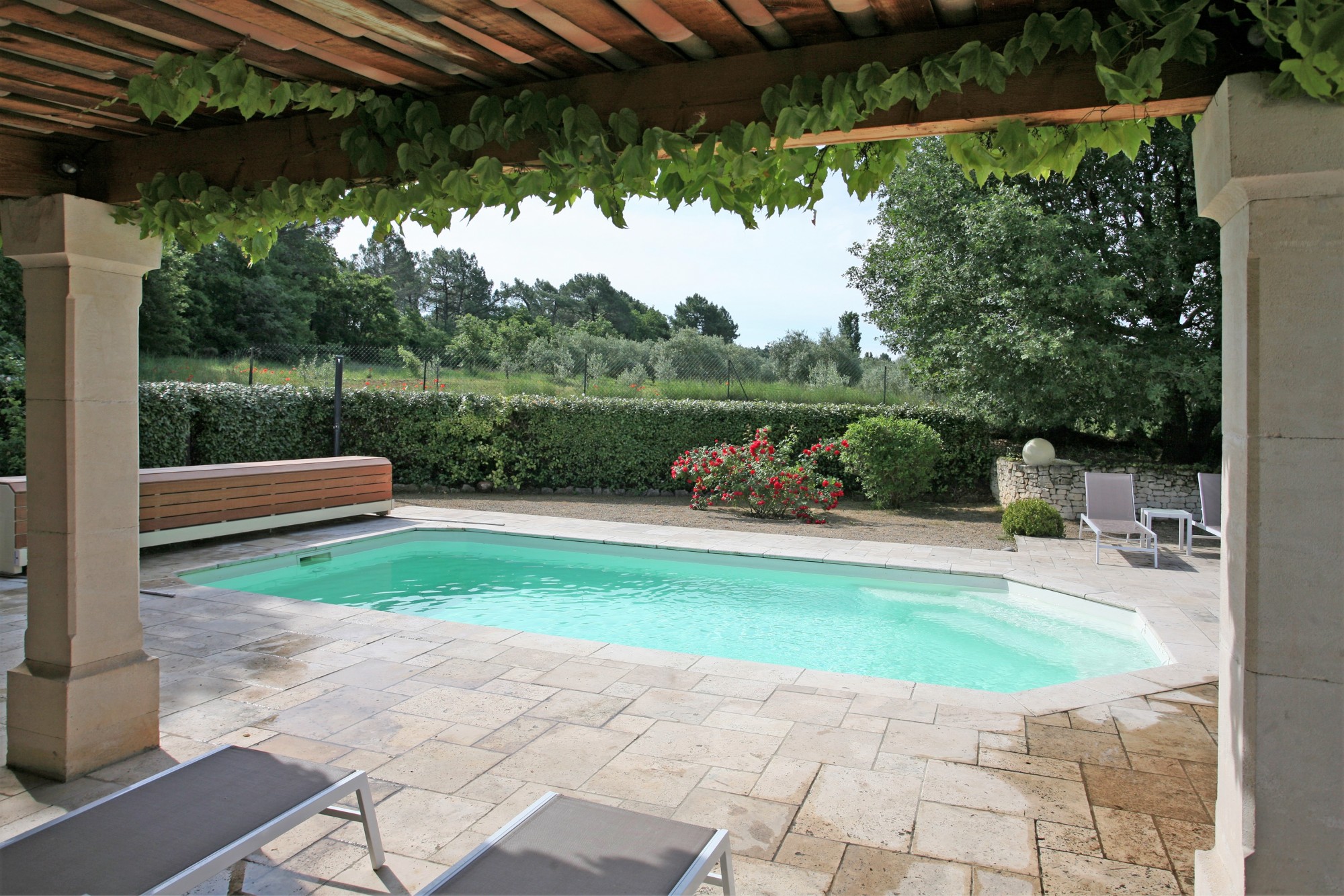 Roussillon – Summer rental in the Luberon, charming recent house with pool in a peaceful area