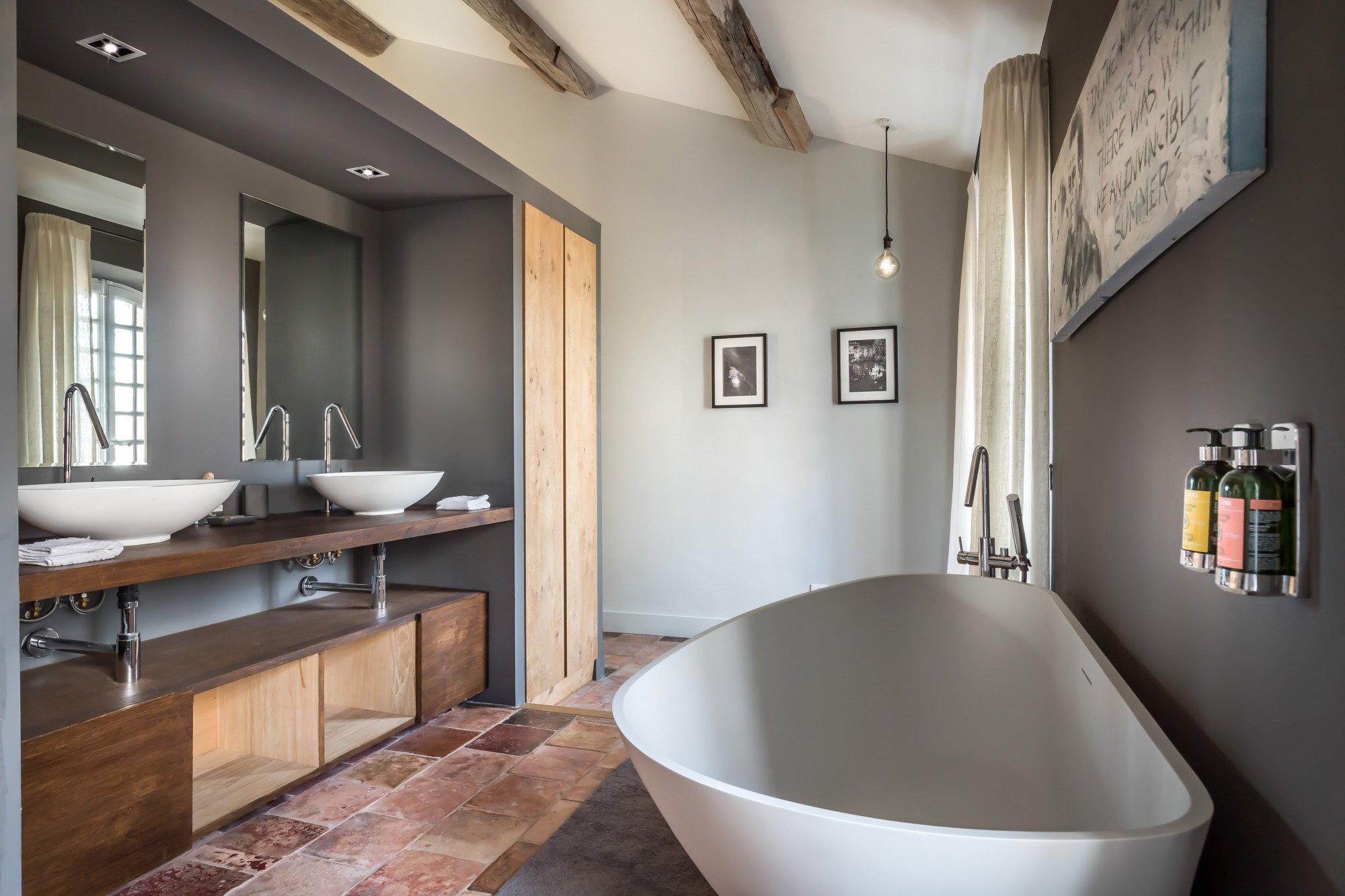 Salle de bains Chambre III