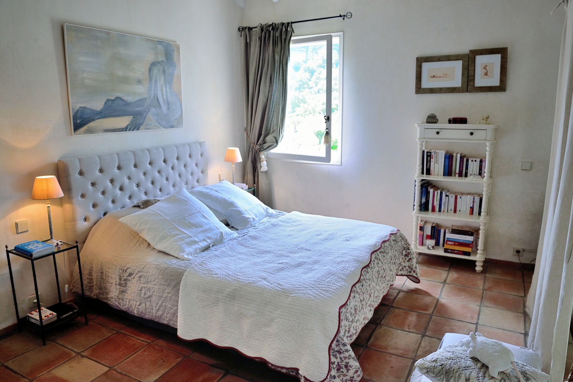 Provence, Bastide Provençale for rent on the heights of Apt, at the foot of the Luberon.