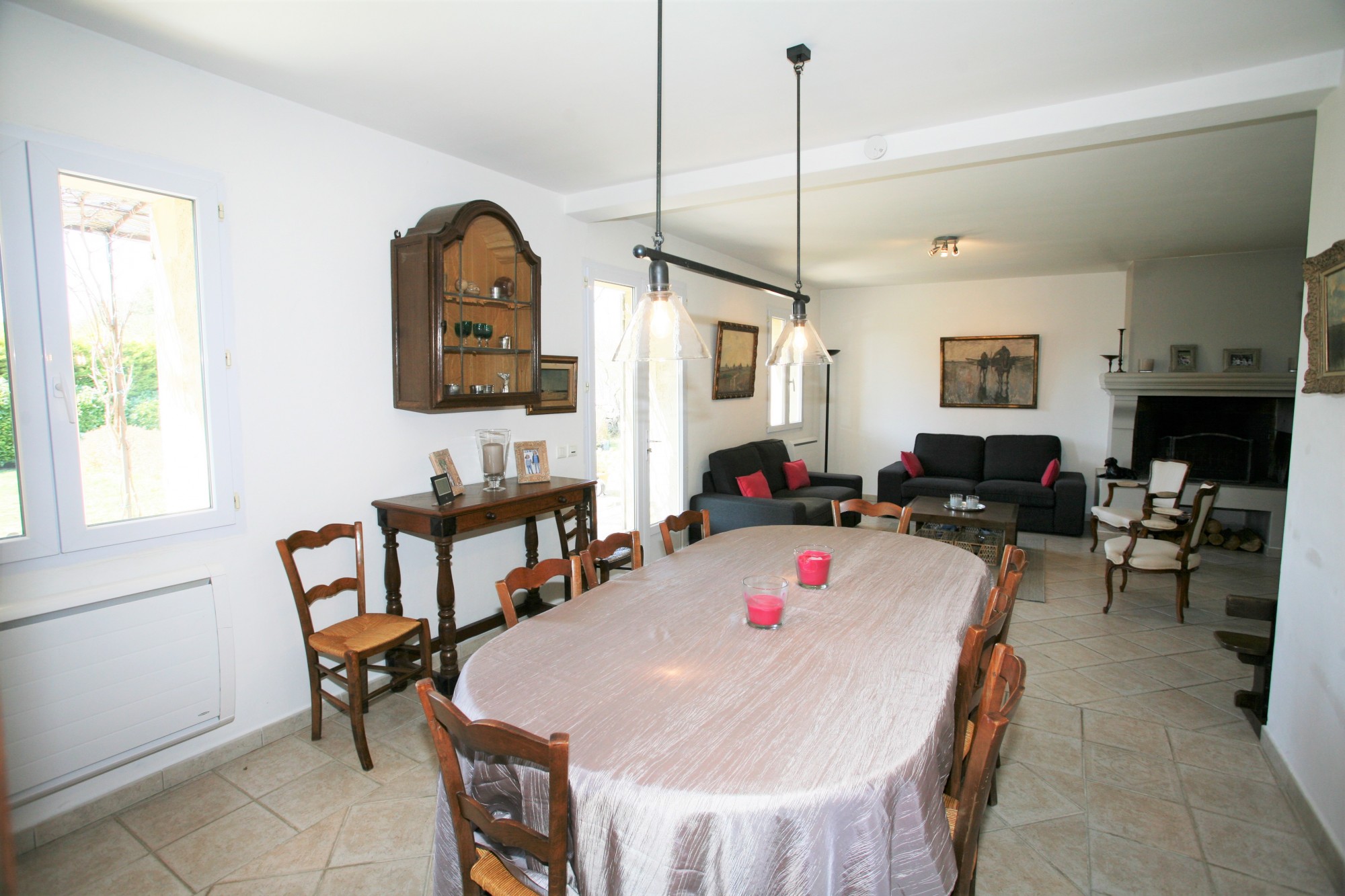 For rent in Provence, house with 4 bedrooms in a small hamlet in the Luberon