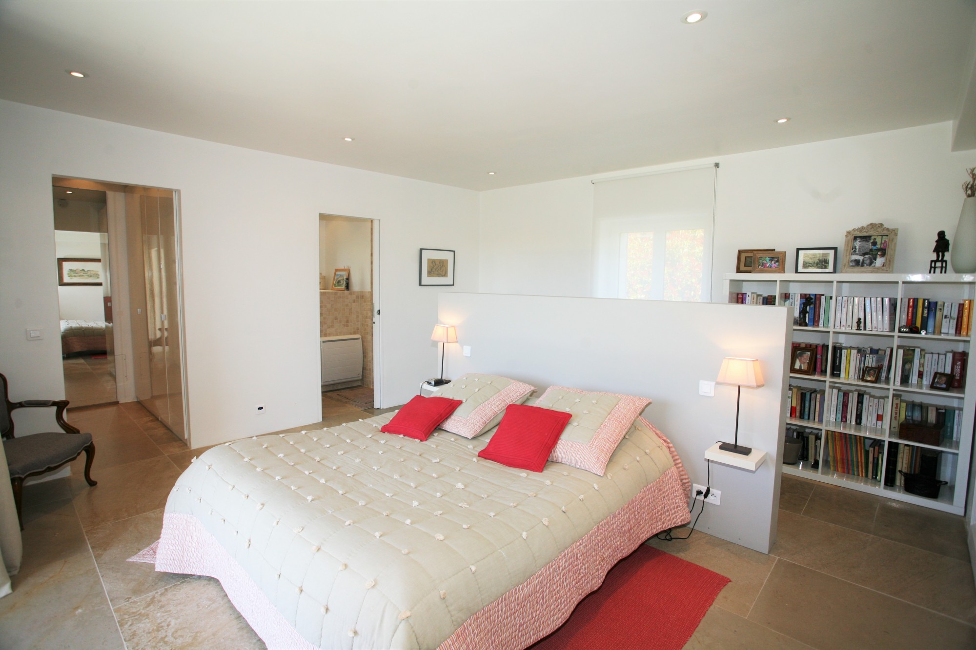 For rent in Provence, house with 4 bedrooms in a small hamlet in the Luberon