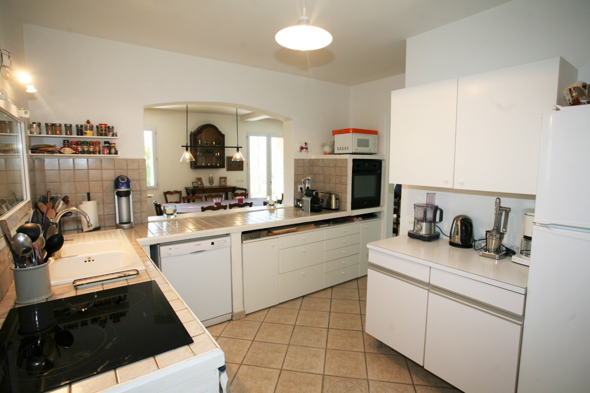 For rent in Provence, house with 4 bedrooms in a small hamlet in the Luberon
