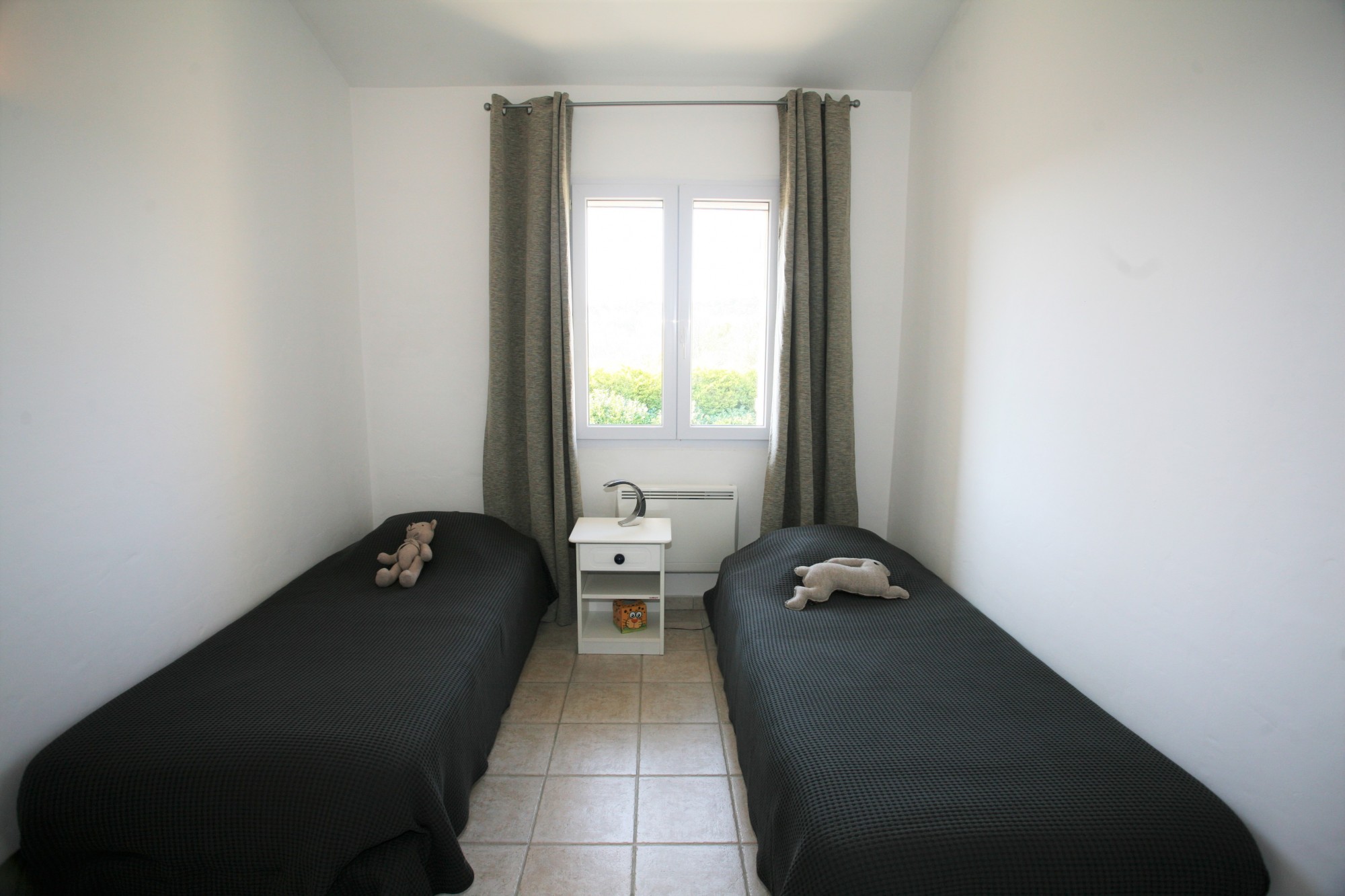 For rent in Provence, house with 4 bedrooms in a small hamlet in the Luberon
